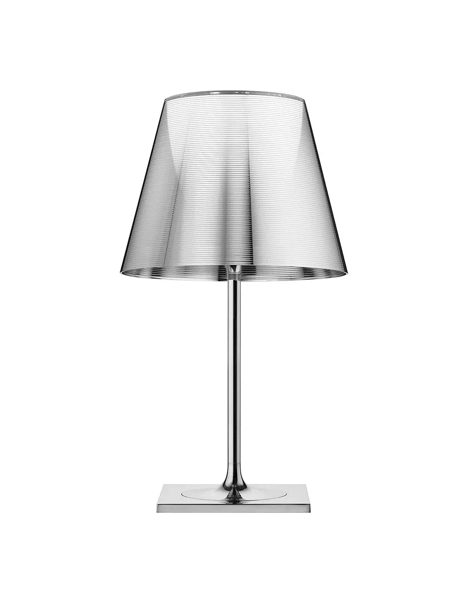 KTribe T2 Tischleuchte von Flos