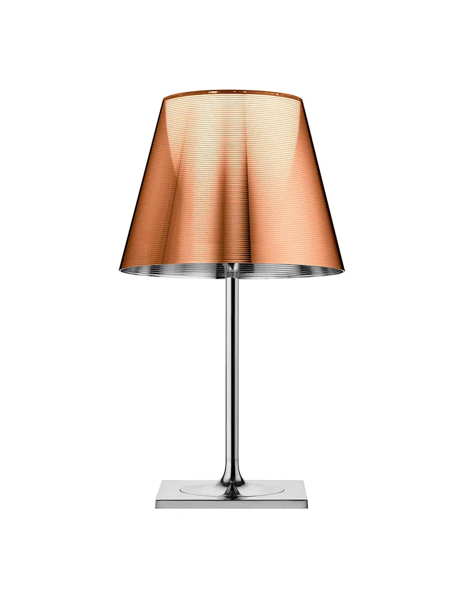 KTribe T2 Tischleuchte von Flos